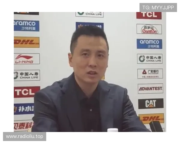 卢伟盛赞弗格全队攻守获肯定