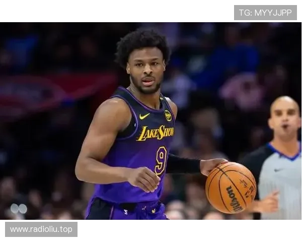 布朗尼爆发正负值+21创高分